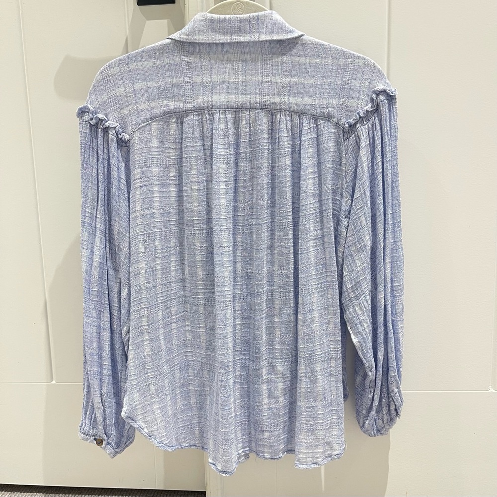 Free People Headed to the Highlands Button Up Top in Blue/White (XS) - Picture 7 of 11